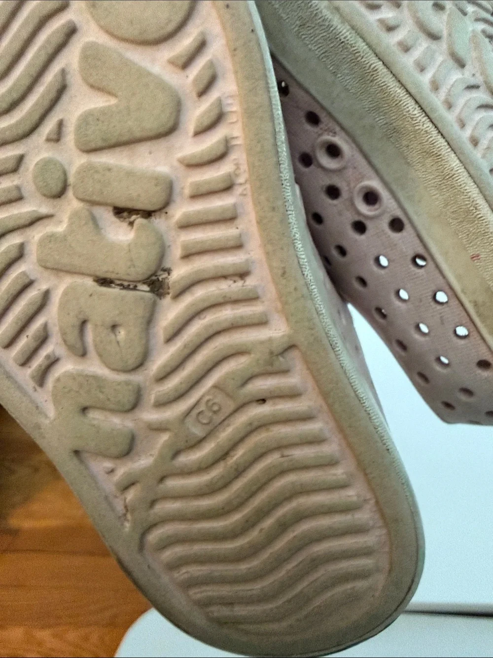 Native Kids Water Shoes - Pale Pink Slip-On